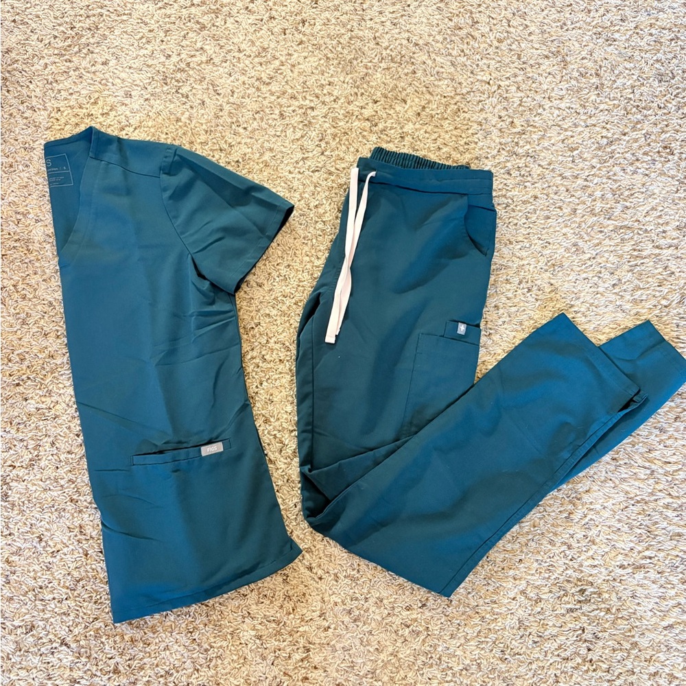 Figs Scrubs Bundle